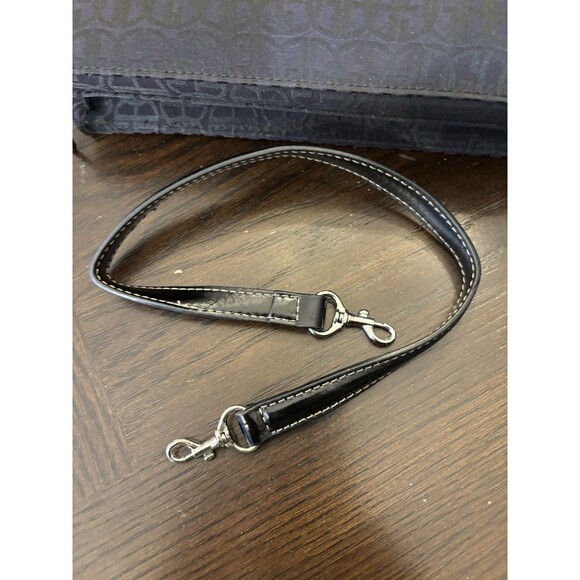 NWOT Giani Bernini Black Monogram Purse Handbag Faux Leather & Canvas 4” X 10” - Picture 8 of 13